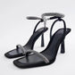 Zapatillas Negra y Plateada