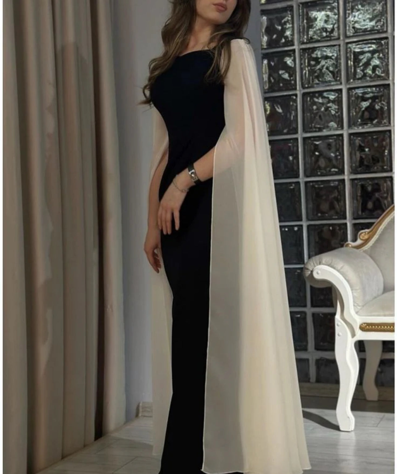 Vestido negro manga larga