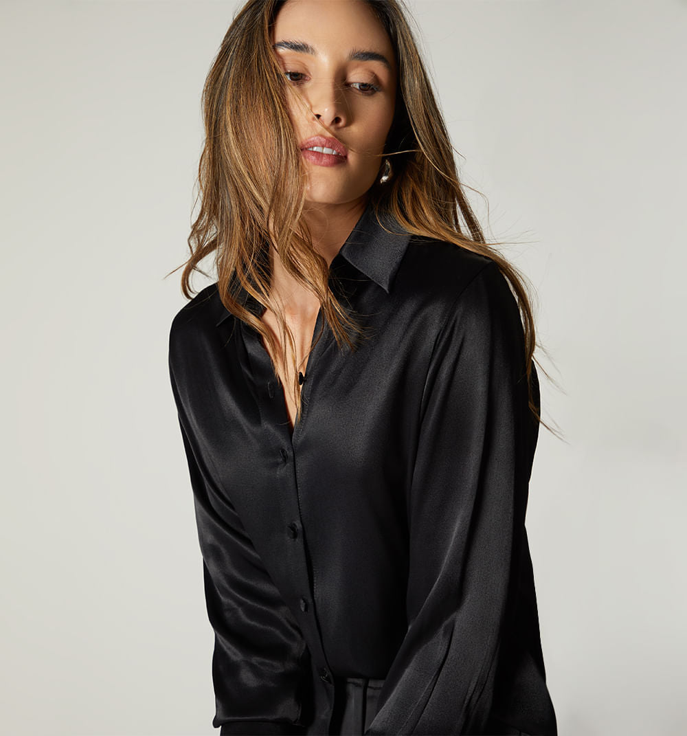 Blusas satinadas