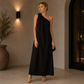 Vestido asimétrico negro