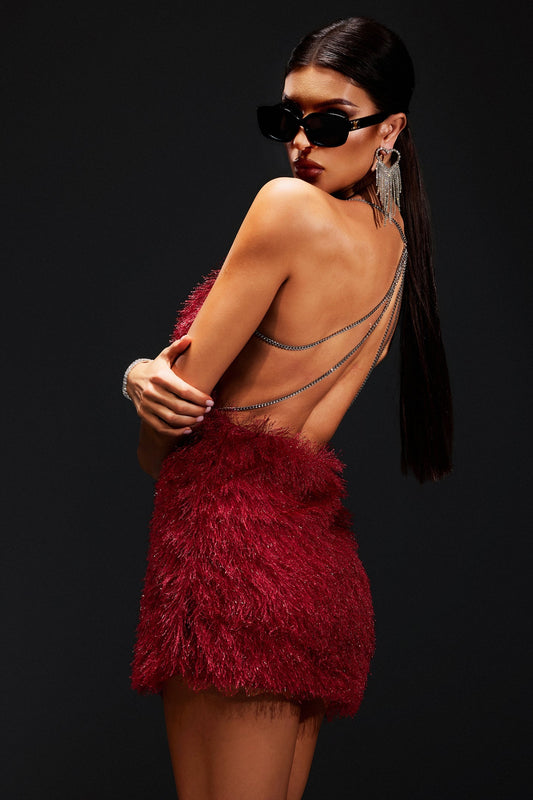Vestido rojo corto cadenas
